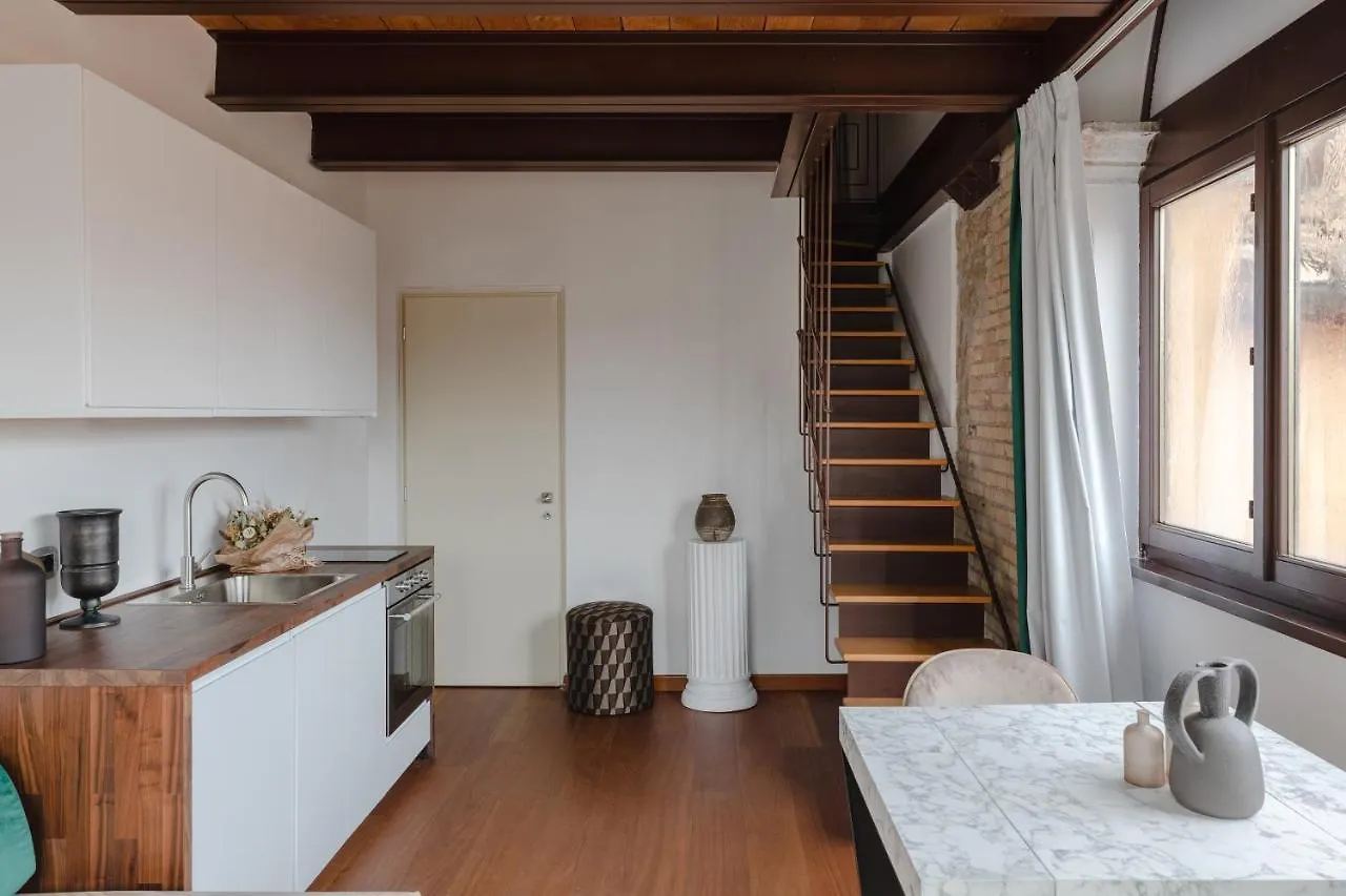 Pantheon Royal Boutique Apartment Rome 0*,